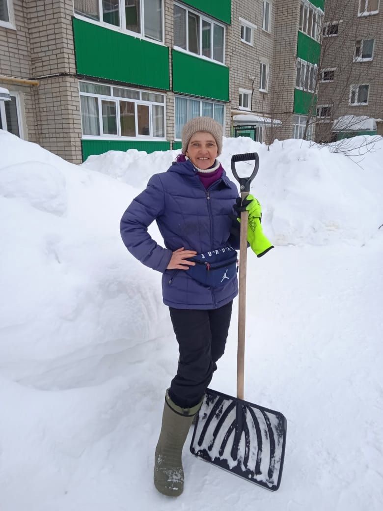 Саллы хезмәттән иҗатка да урын кала