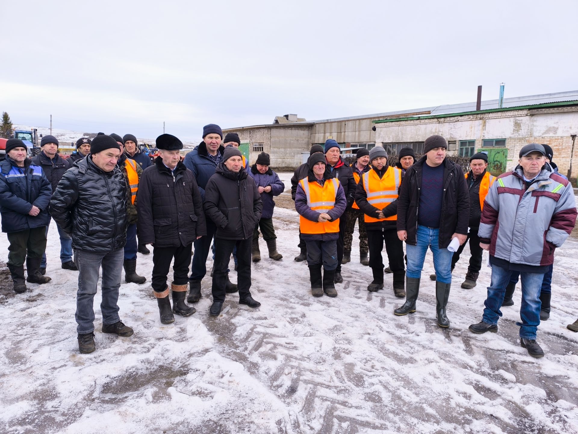 Заинский район готов к посевной: сельхозтехника проверена и готова к работе