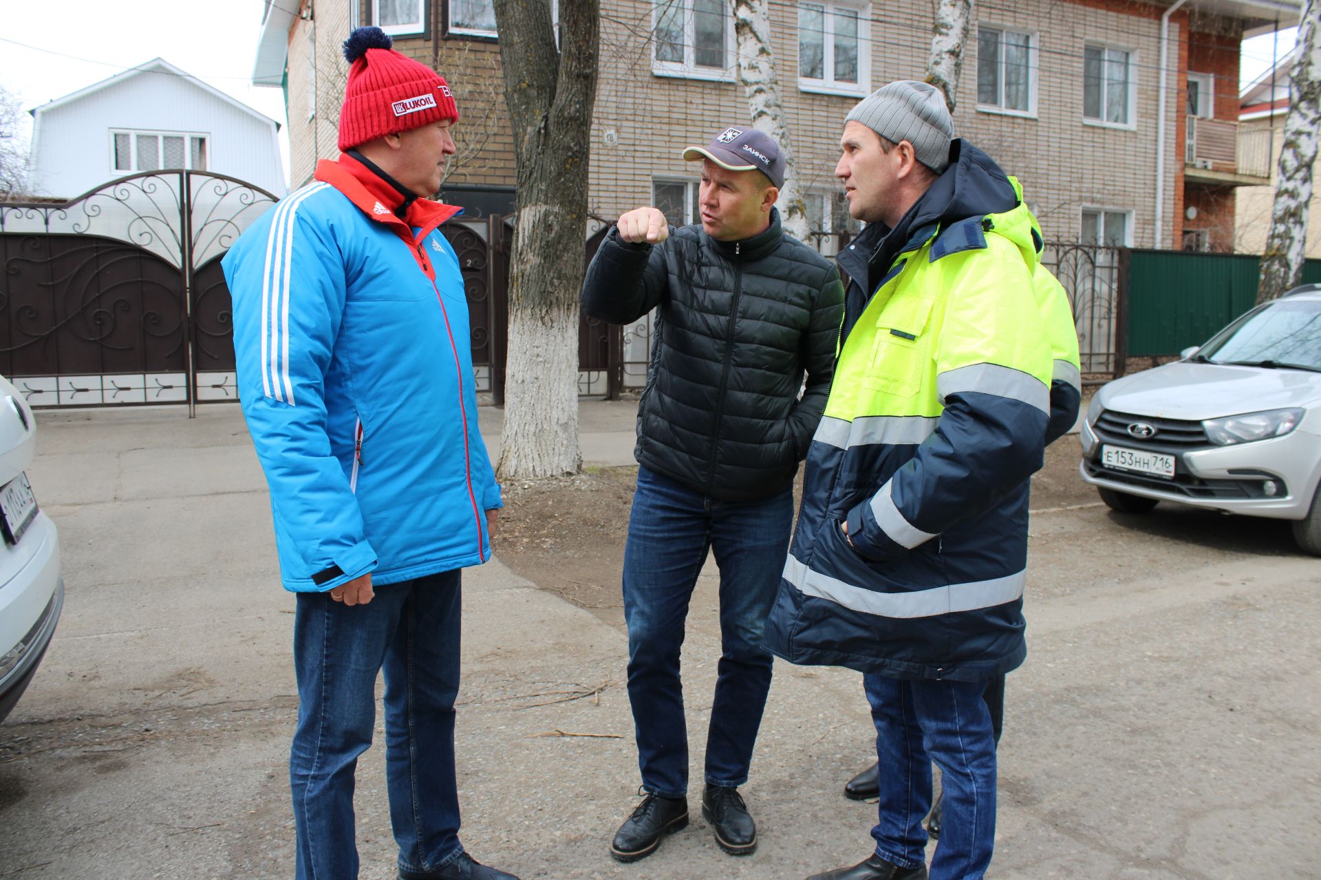 Зәйдә җәйге чорда төзекләндереләчәк объектларга күзәтү ясалды  (фоторепортаж)