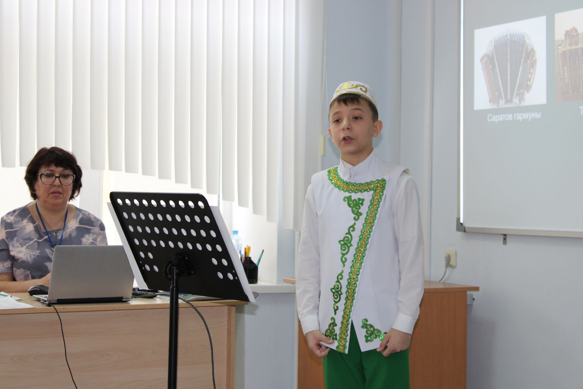 Зәйдә Бөек әдибебез Габдулла Тукай туган көне алдыннан укучылар традицион төстә фәнни эшләр яклады