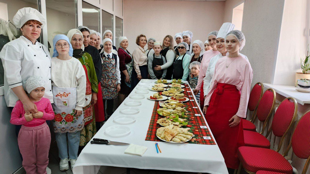 В Заинске прошел семейный кулинарный конкурс «Кыстыбый фест»