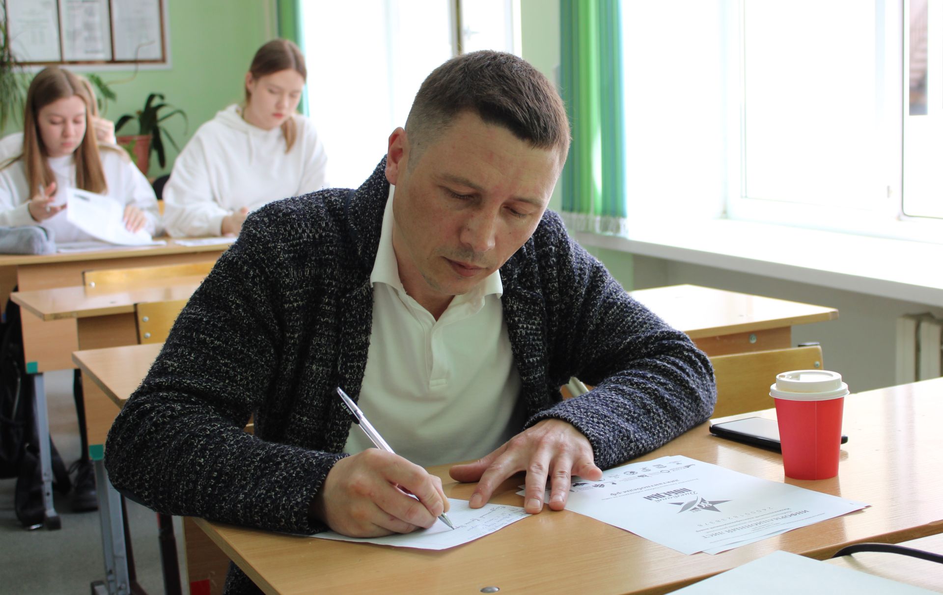 Җиңүчеләр буынының батырлыгы турында  һәркем белергә тиеш