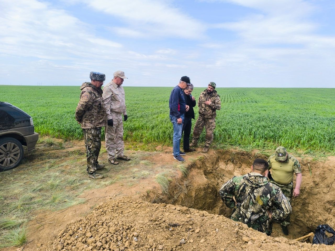 Зәй районы башлыгы Волгоградта эзләнү эшләре алып баручы эзтабарлар янында булды