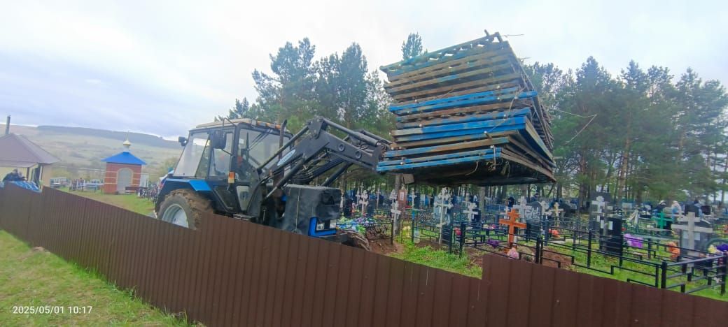 Багражда зиратны чистарту буенча зур өмә узды