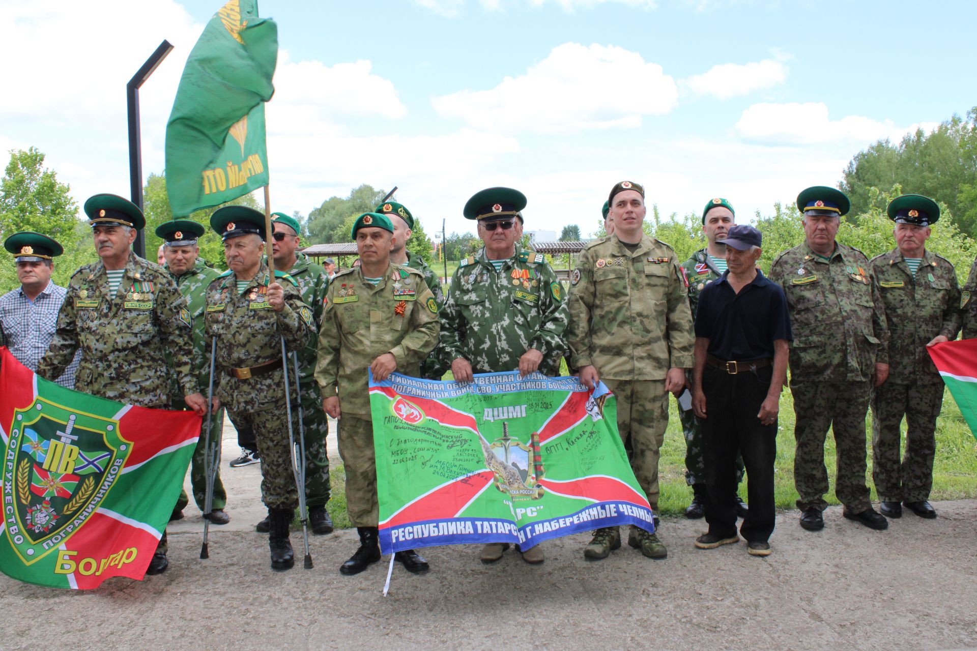 Зәйдә чик сакчыларына яңа һәйкәл ачылды