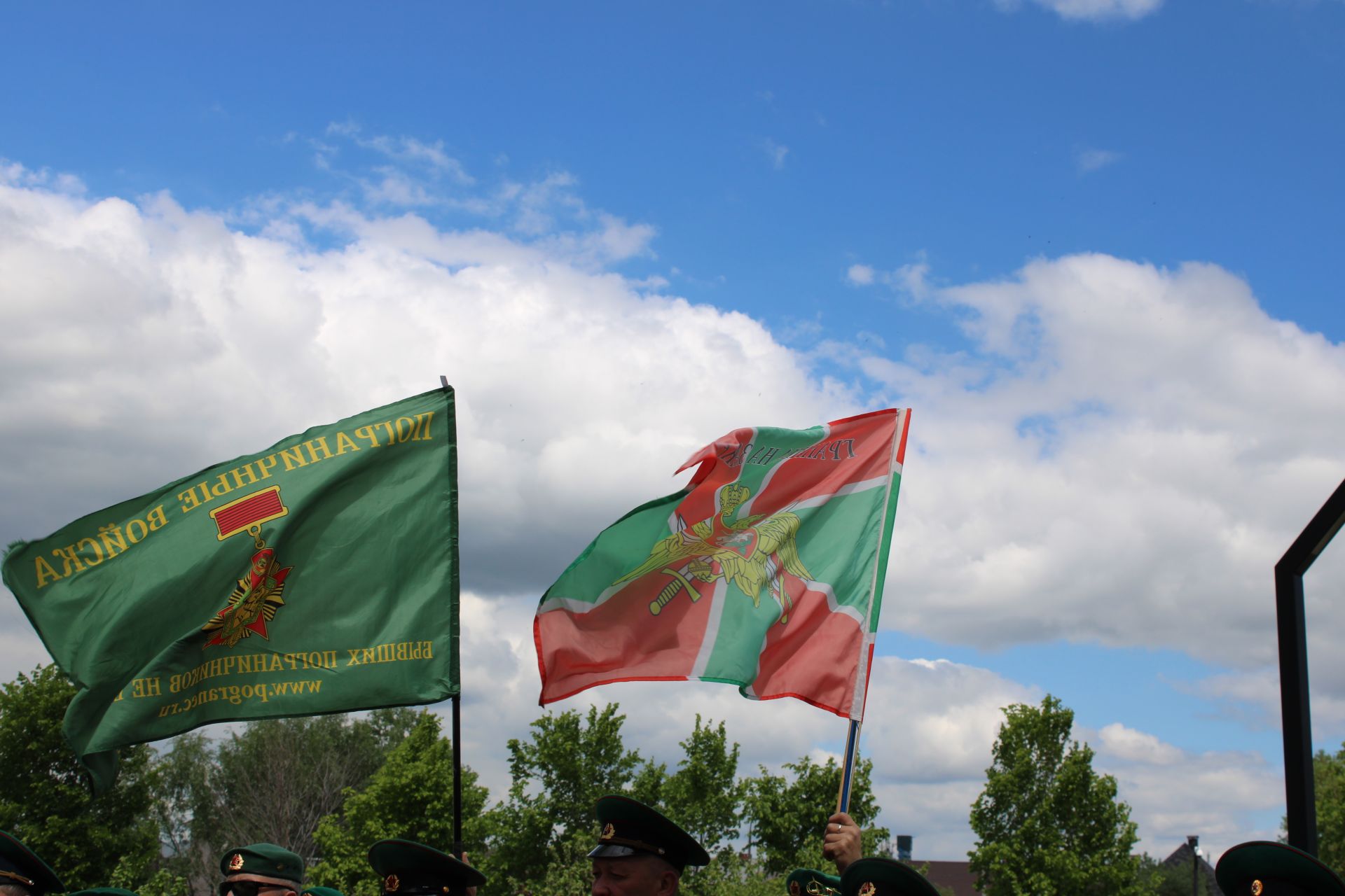 Зәйдә чик сакчыларына яңа һәйкәл ачылды