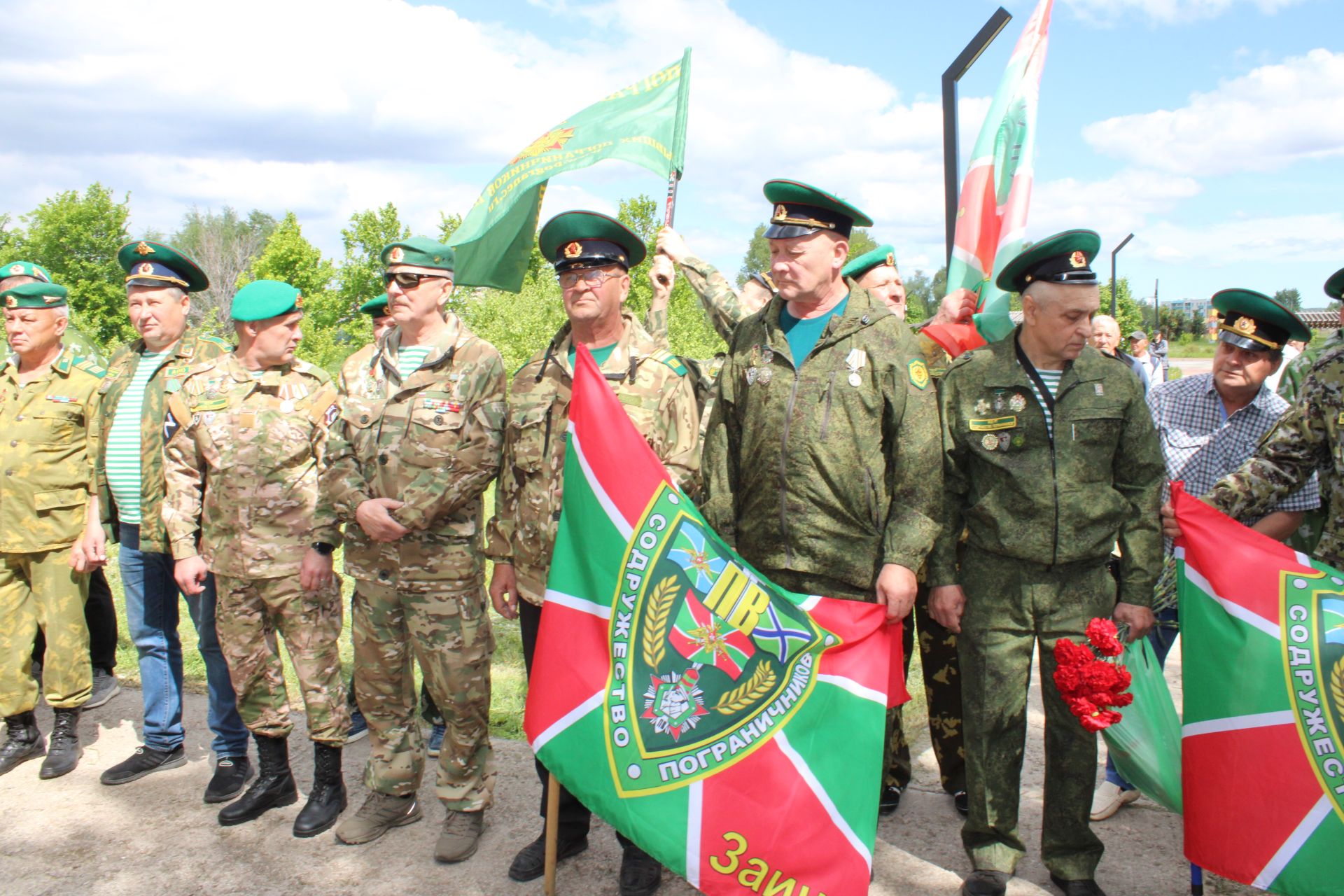 Зәйдә чик сакчыларына яңа һәйкәл ачылды