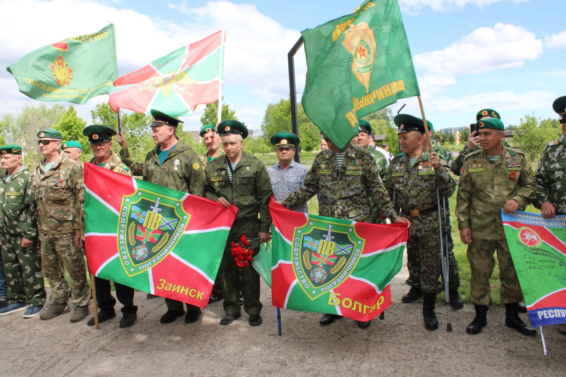 Зәйдә чик сакчыларына яңа һәйкәл ачылды