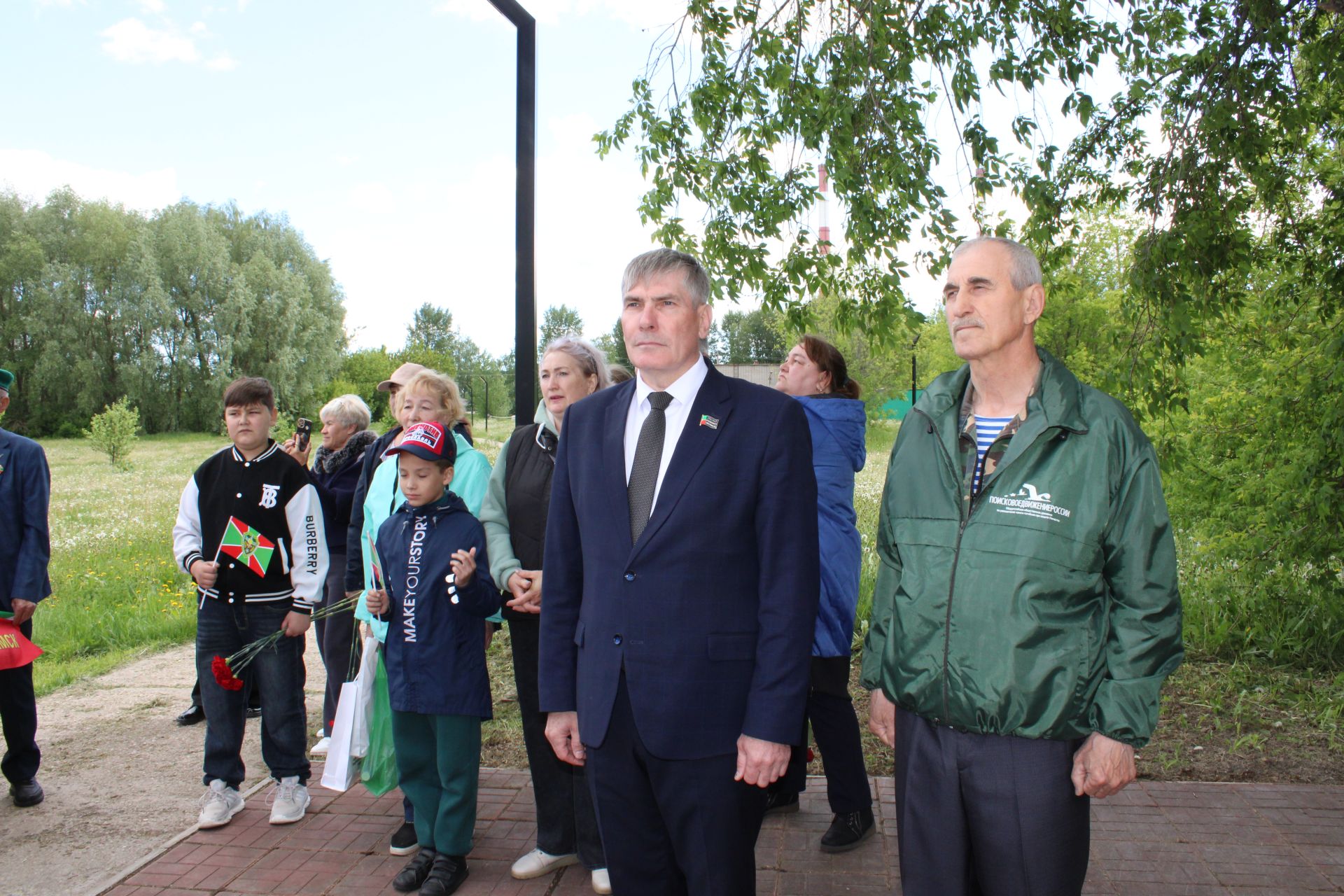 Зәйдә чик сакчыларына яңа һәйкәл ачылды