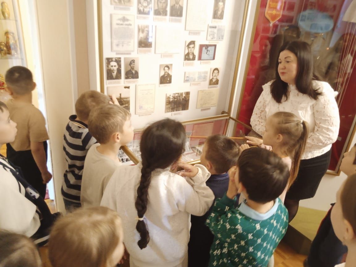 Первоклассники гимназии посетили Заинский краеведческий музей