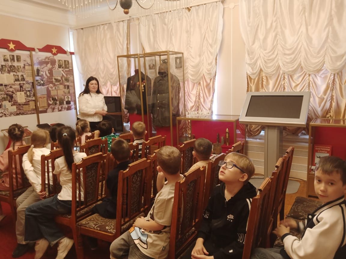 Первоклассники гимназии посетили Заинский краеведческий музей