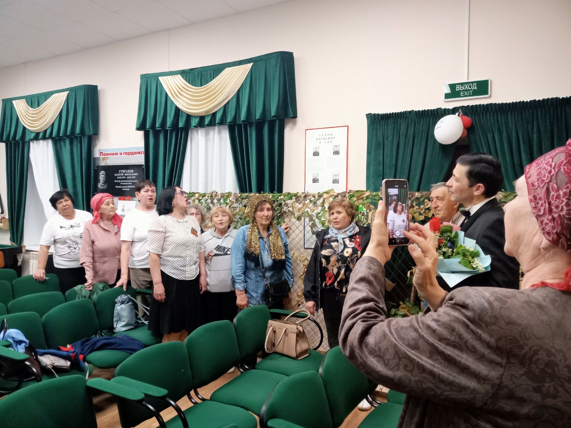 Поповка авылында  Владимир Васильевның Җиңү көненә багышланган концерты булды