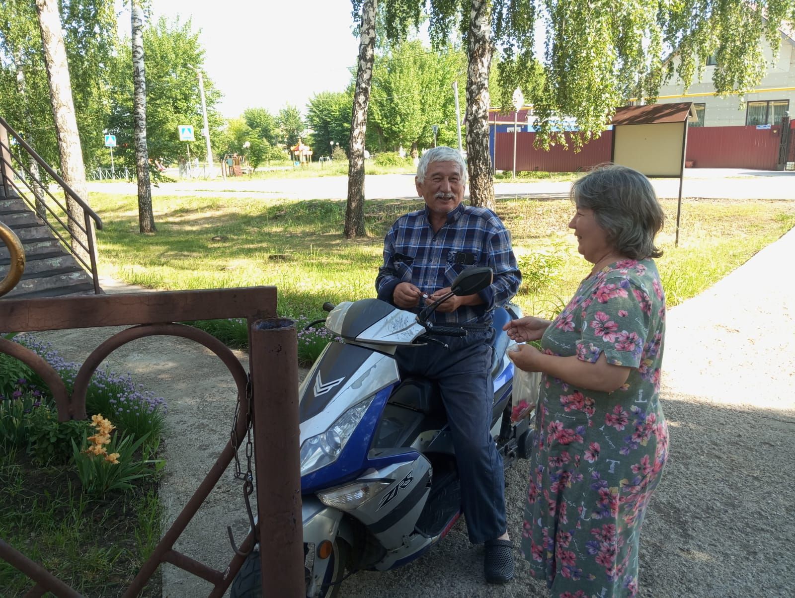 Борьба с курением: в микрорайоне Мирный прошла акция «Твоя жизнь в твоих руках»