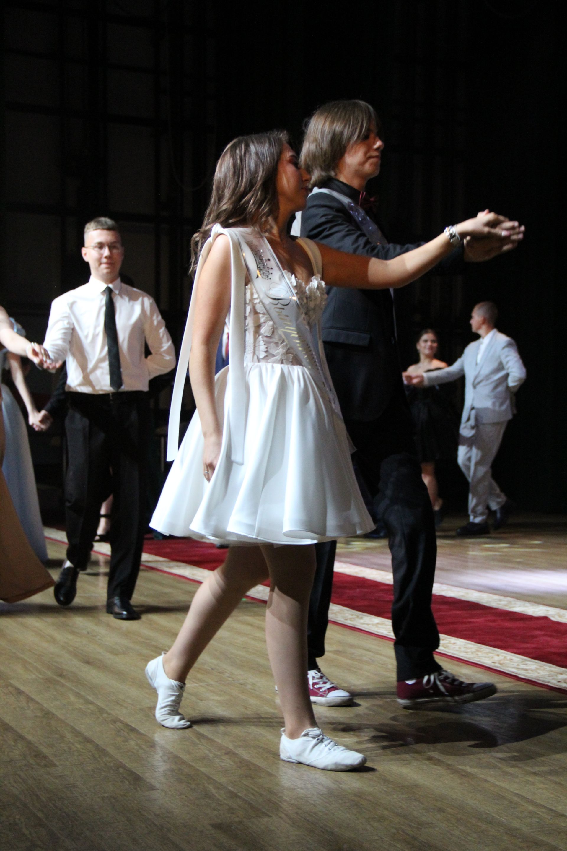 Яркие кадры с Выпускного в Заинске