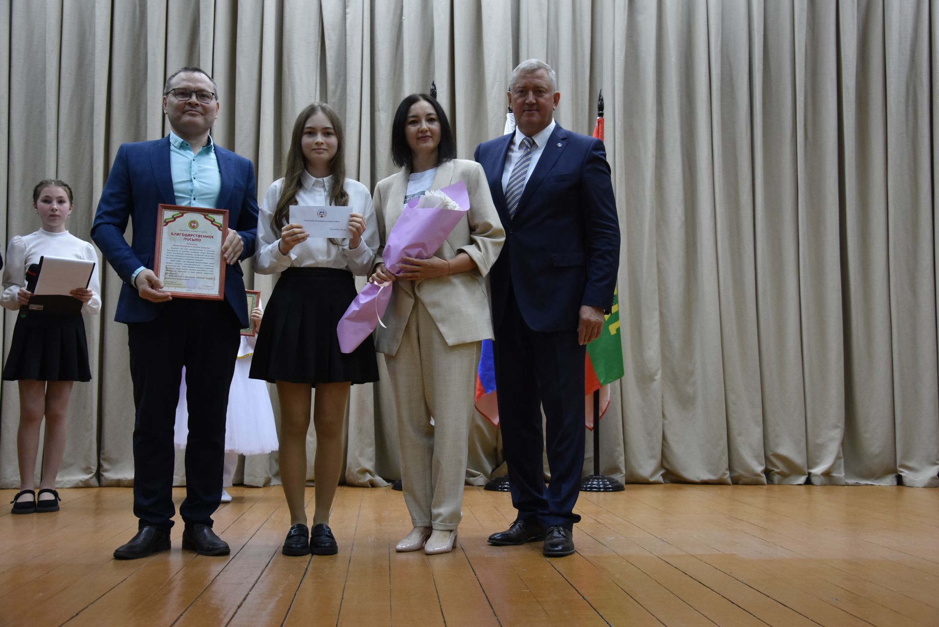 Талантлылар грантлар алды