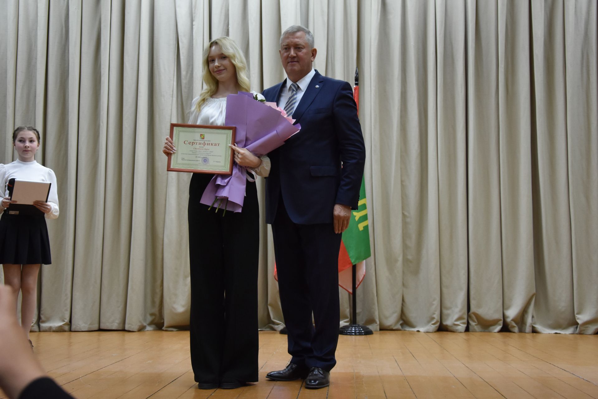 Талантлылар грантлар алды