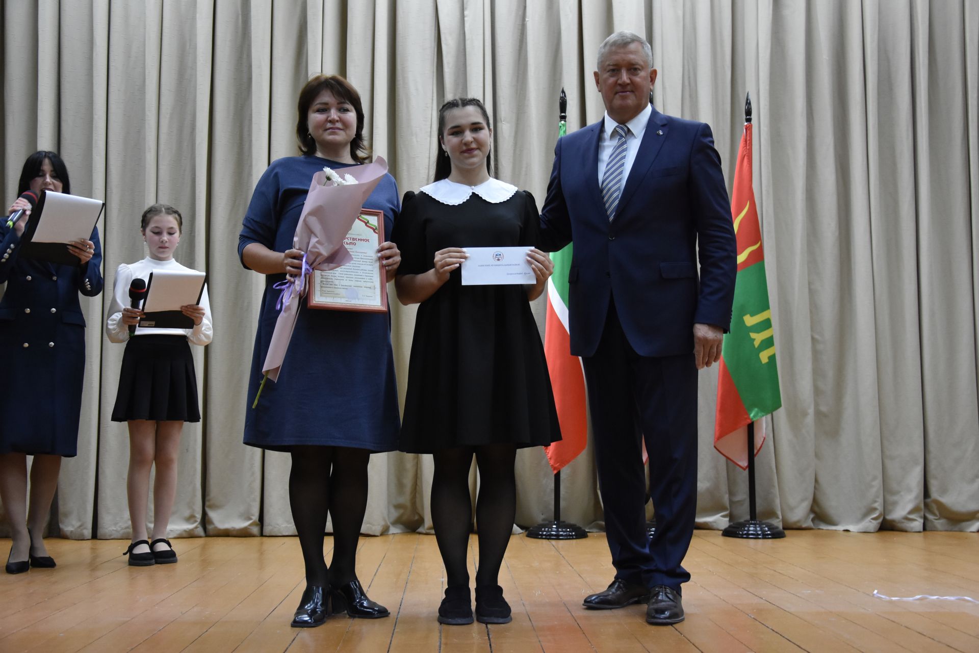 Талантлылар грантлар алды