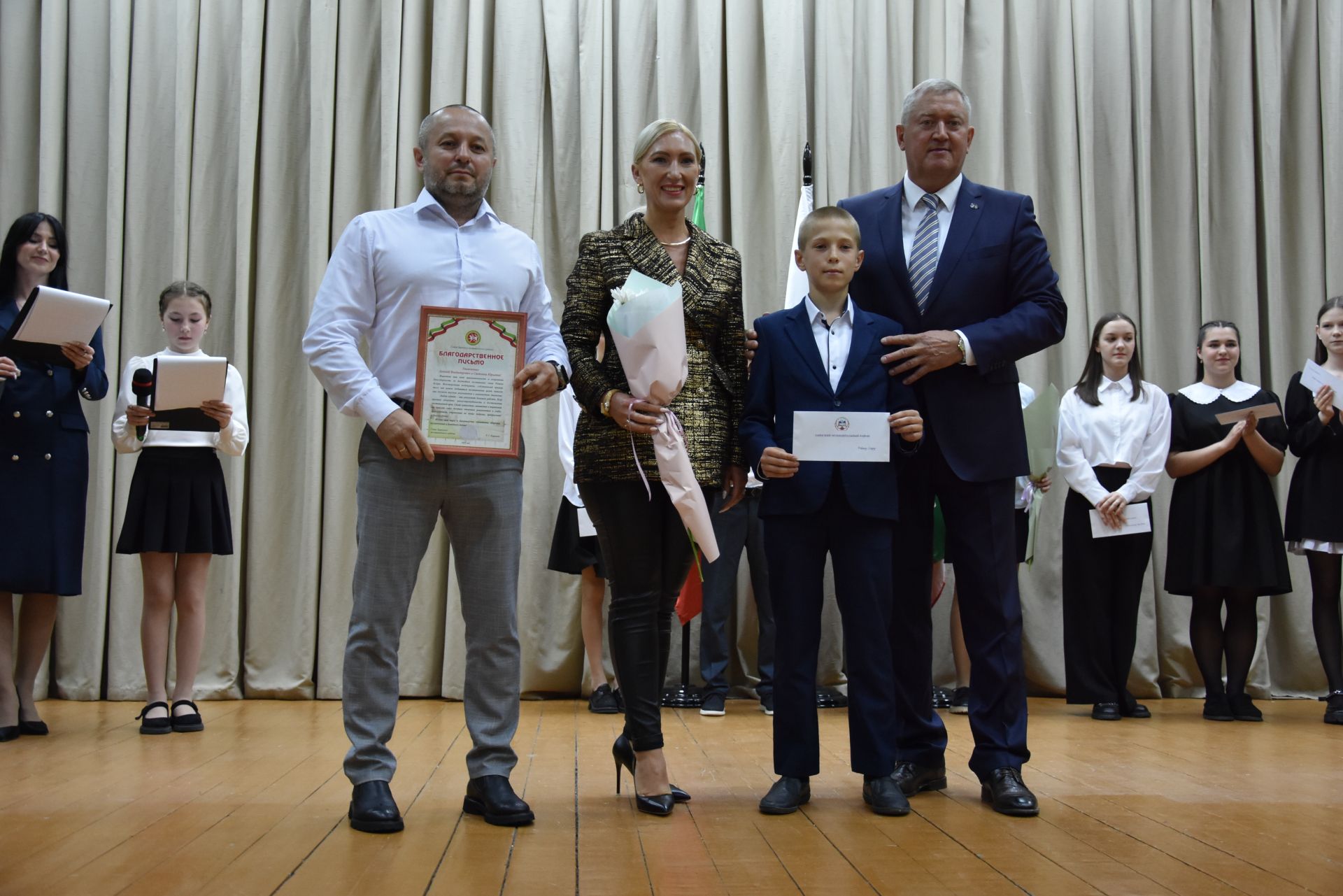 Талантлылар грантлар алды