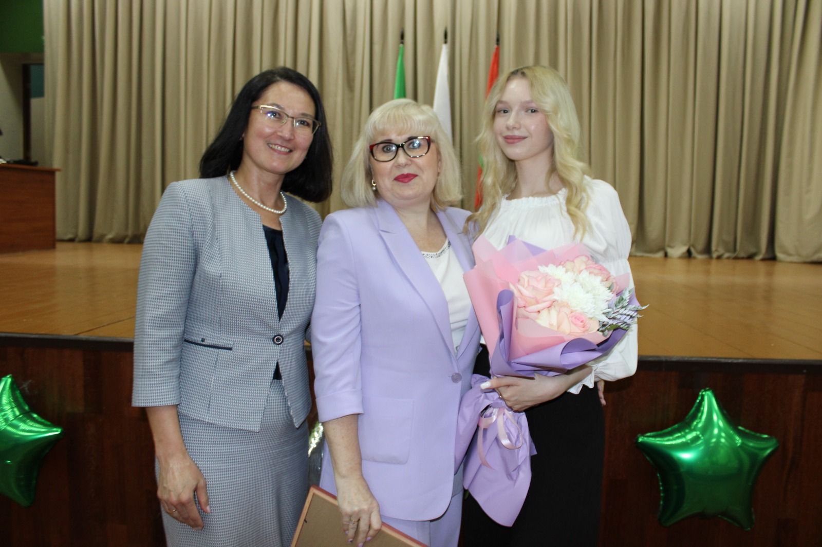 Талантлылар грантлар алды