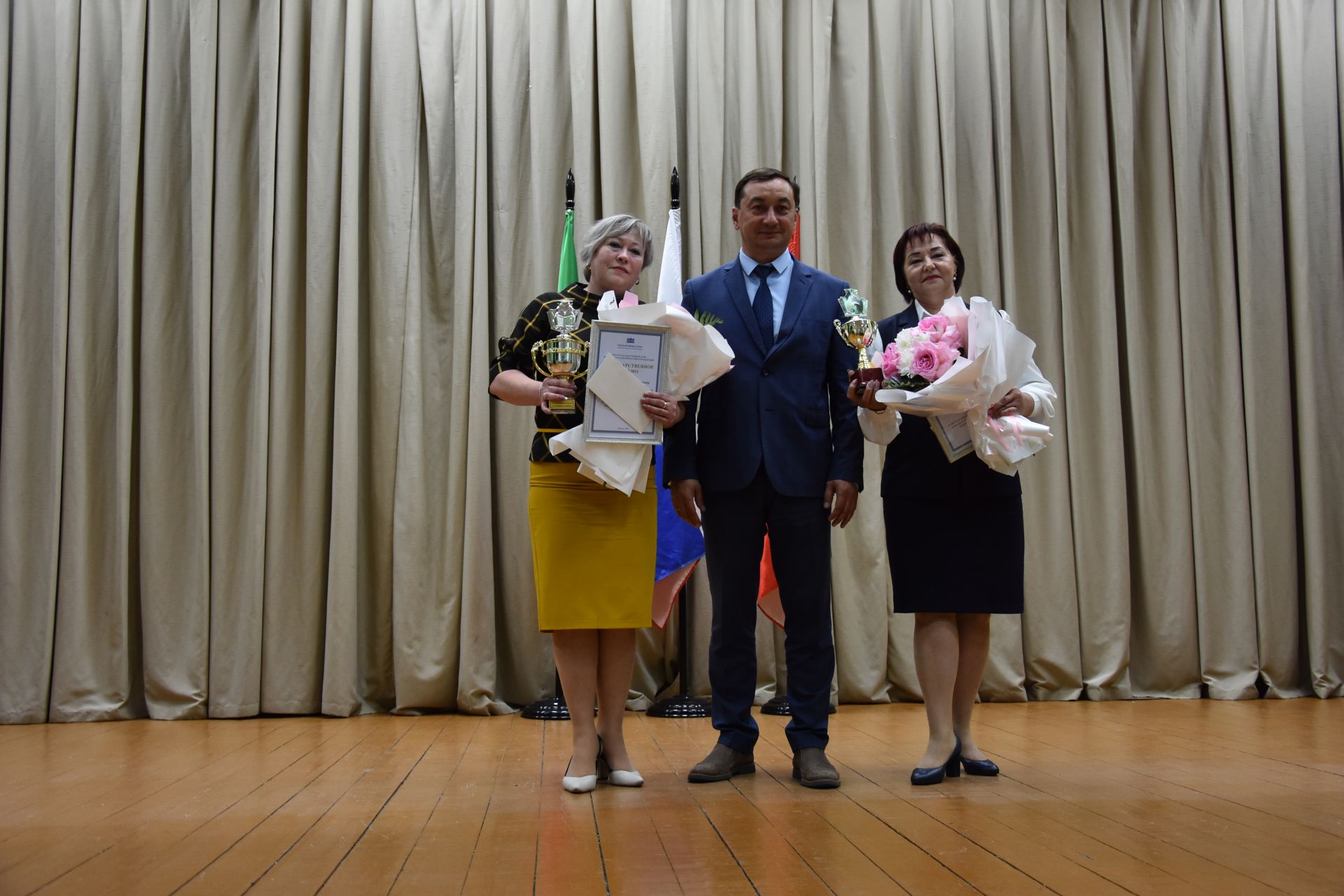 Талантлылар грантлар алды