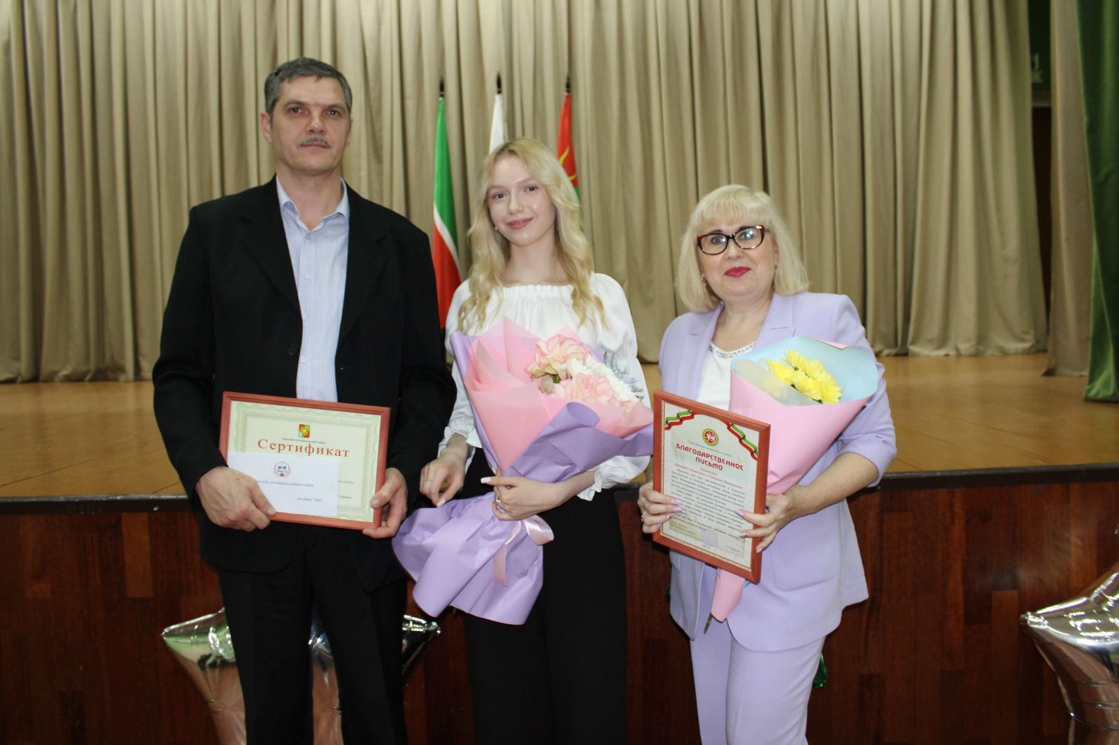 Талантлылар грантлар алды