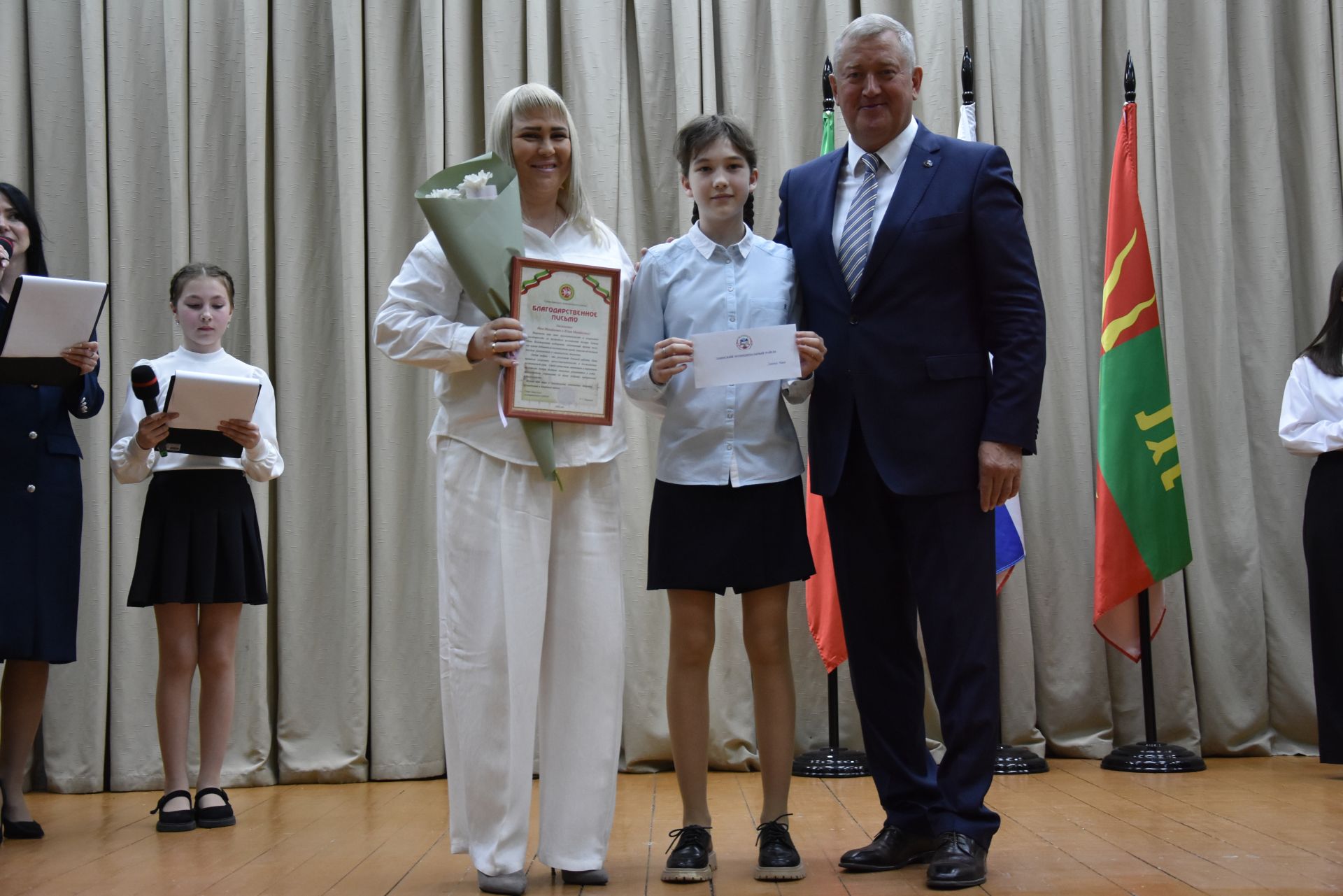 Талантлылар грантлар алды