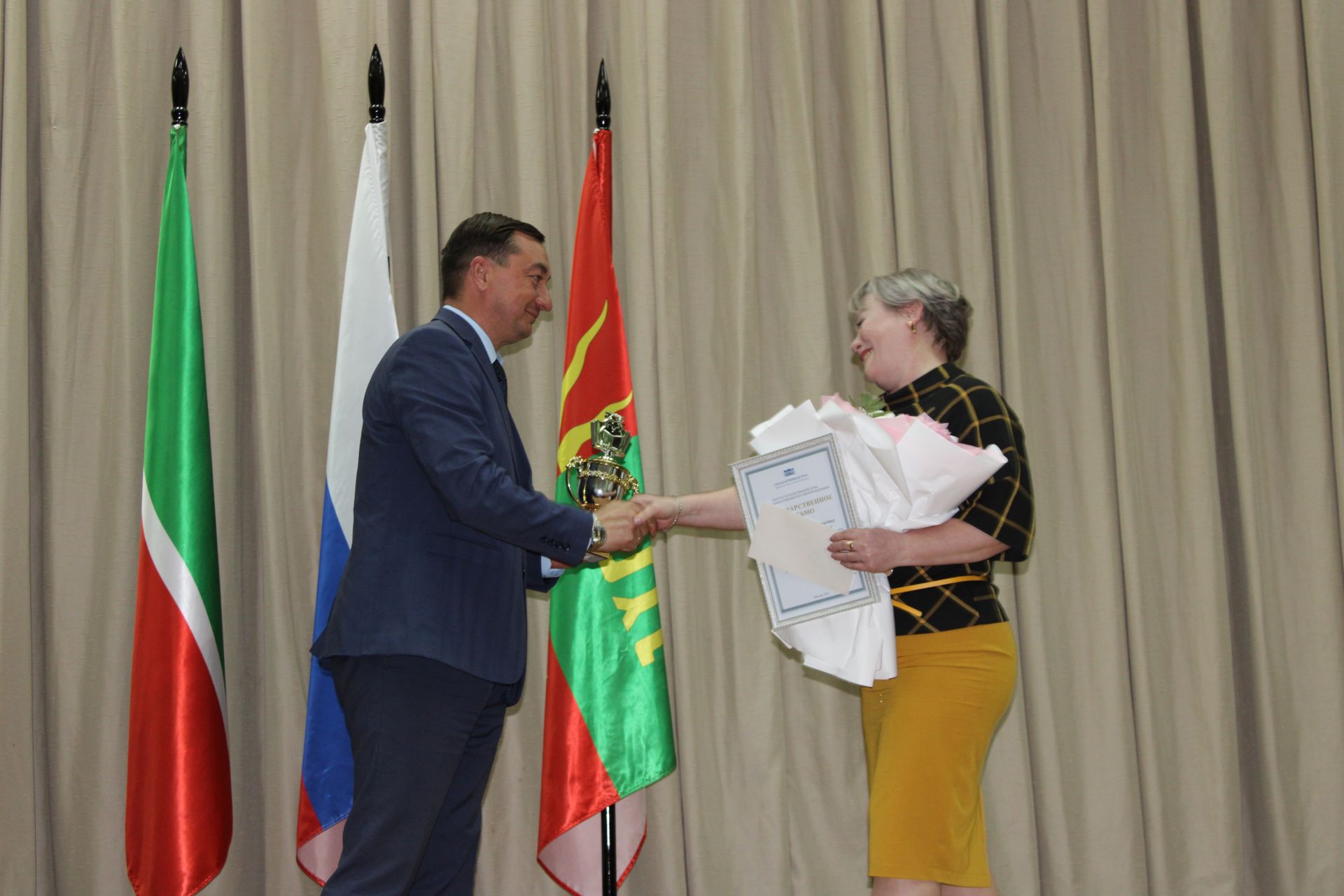 Талантлылар грантлар алды