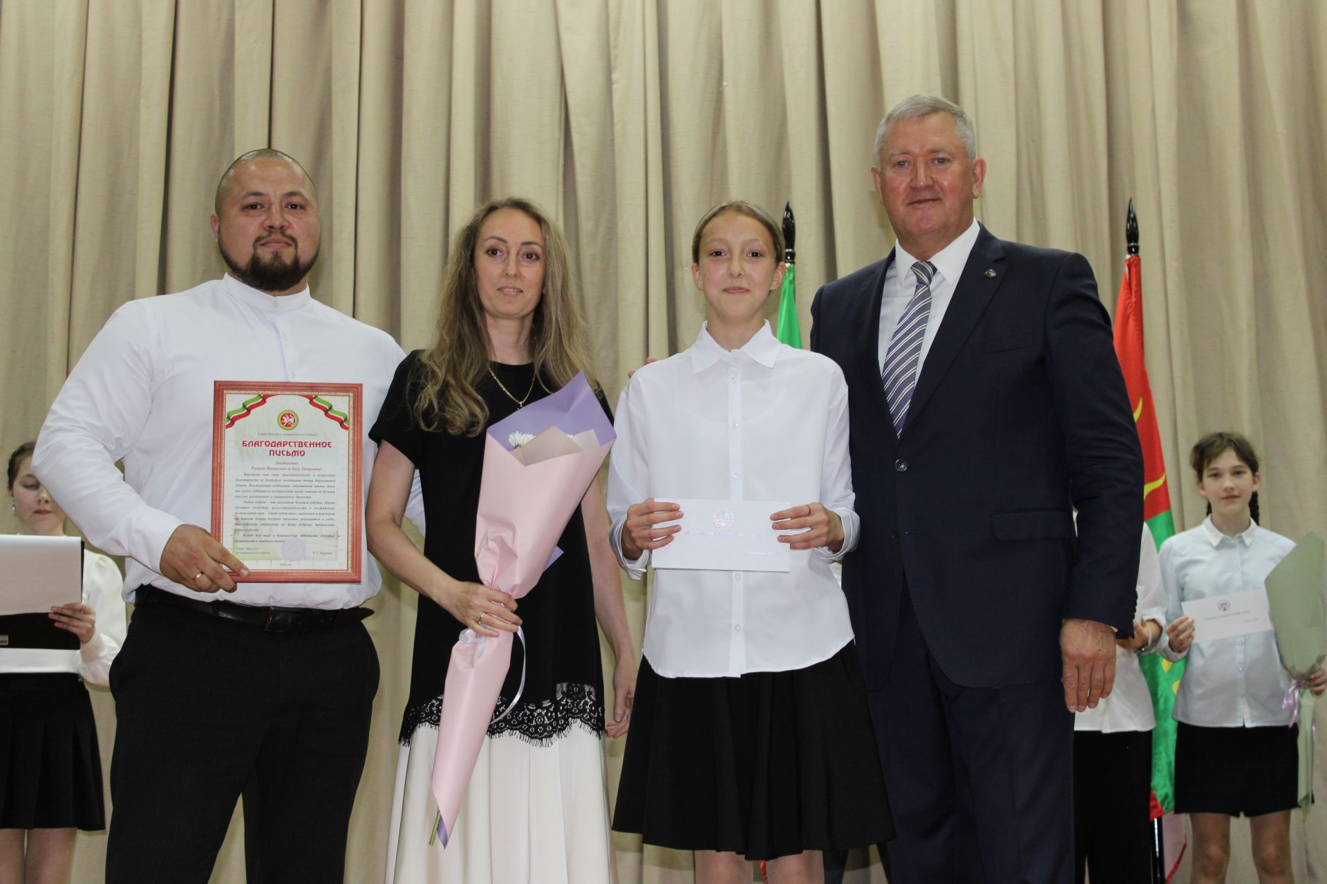 Талантлылар грантлар алды