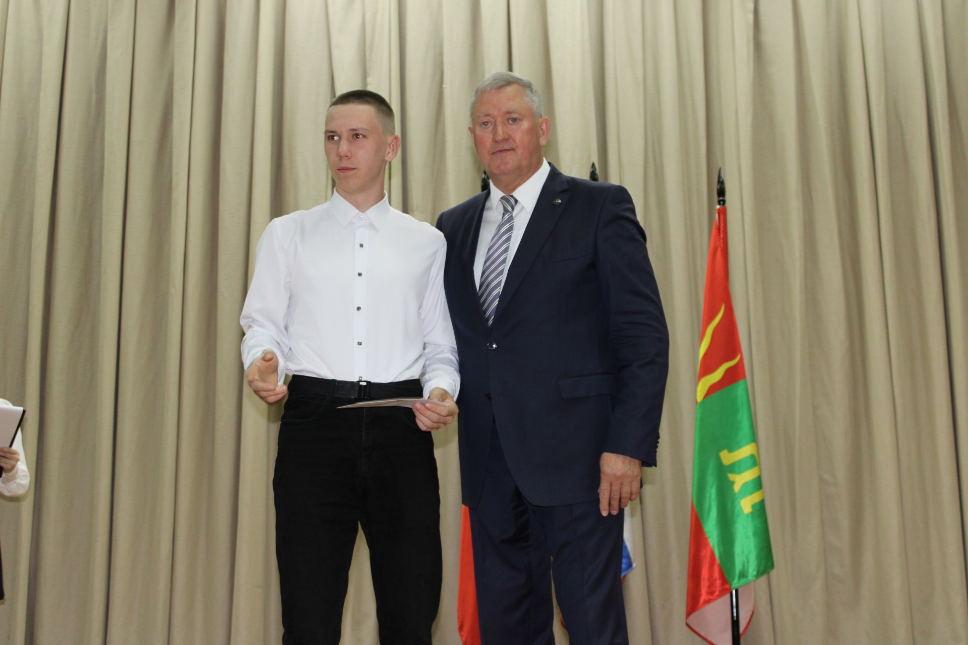 Талантлылар грантлар алды