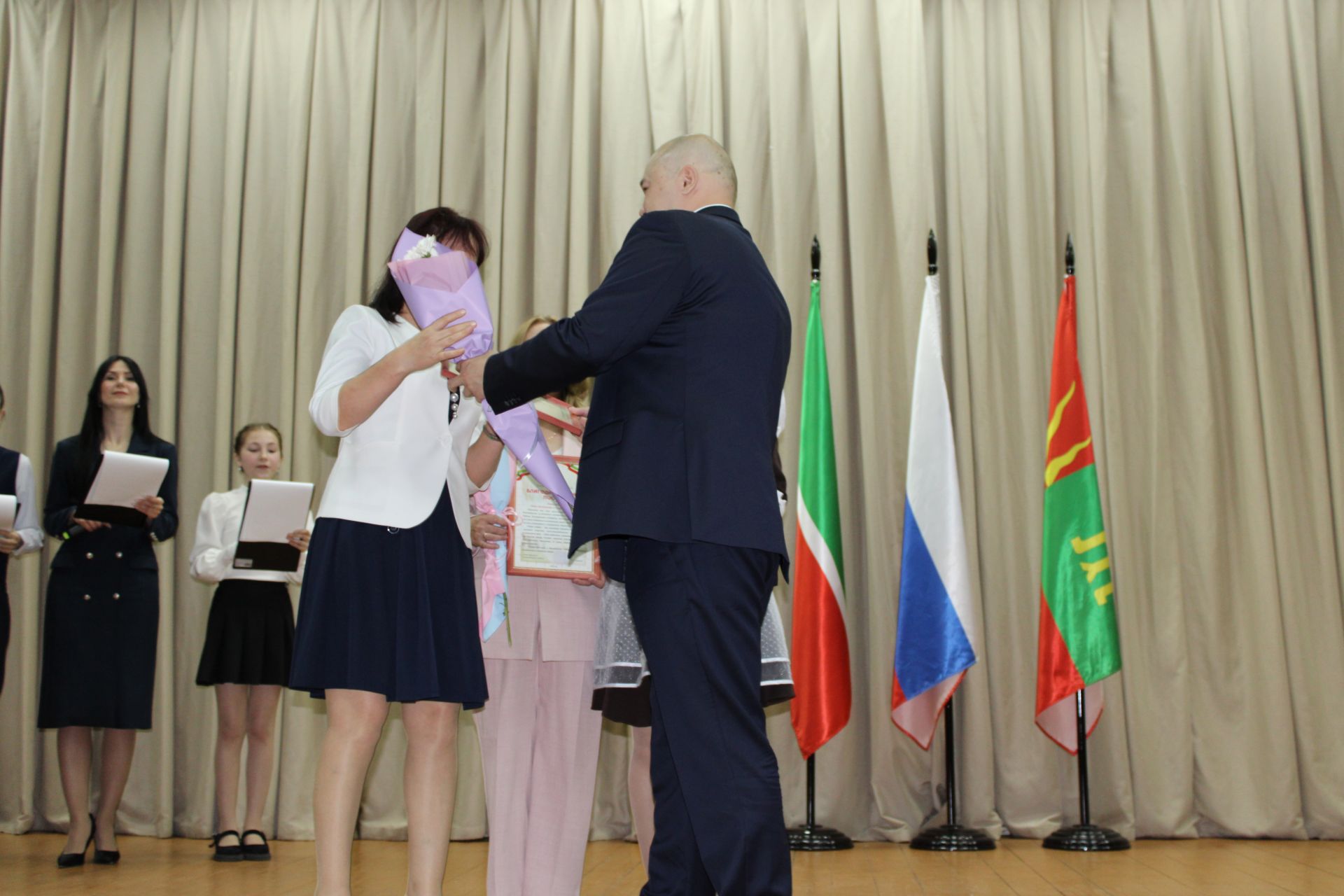 Талантлылар грантлар алды