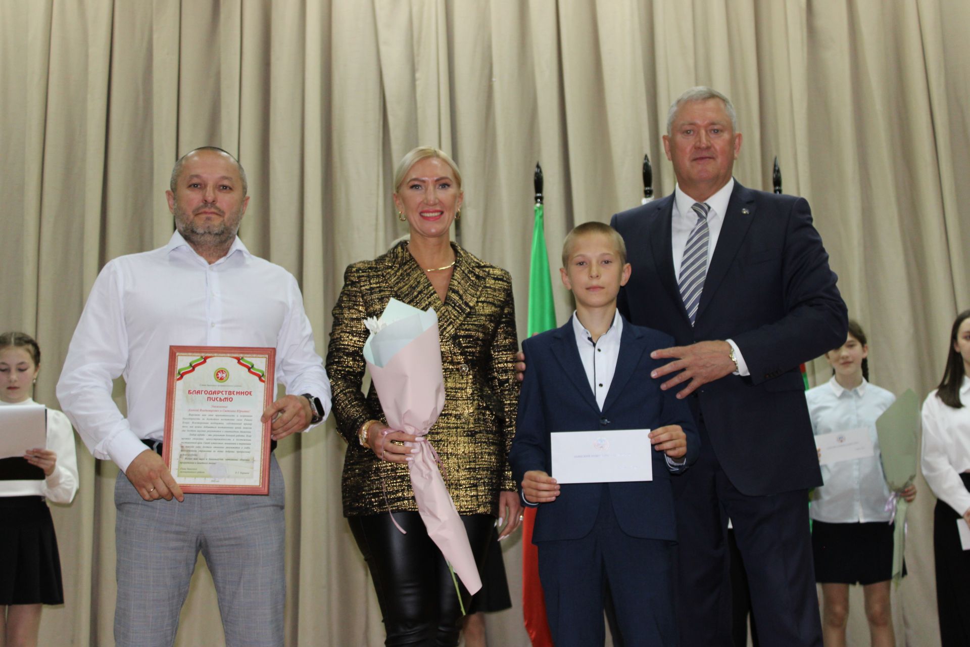 Талантлылар грантлар алды