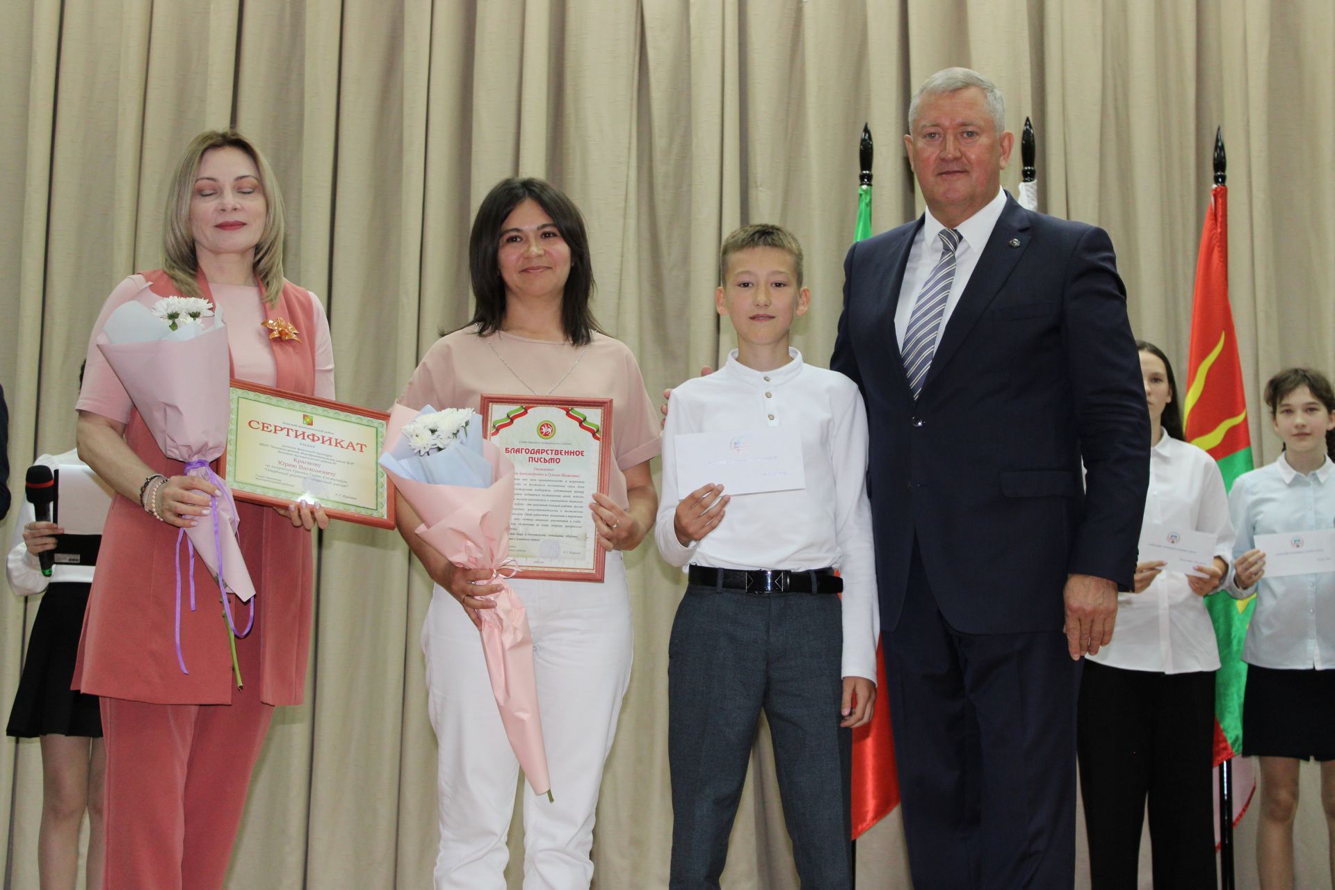 Талантлылар грантлар алды