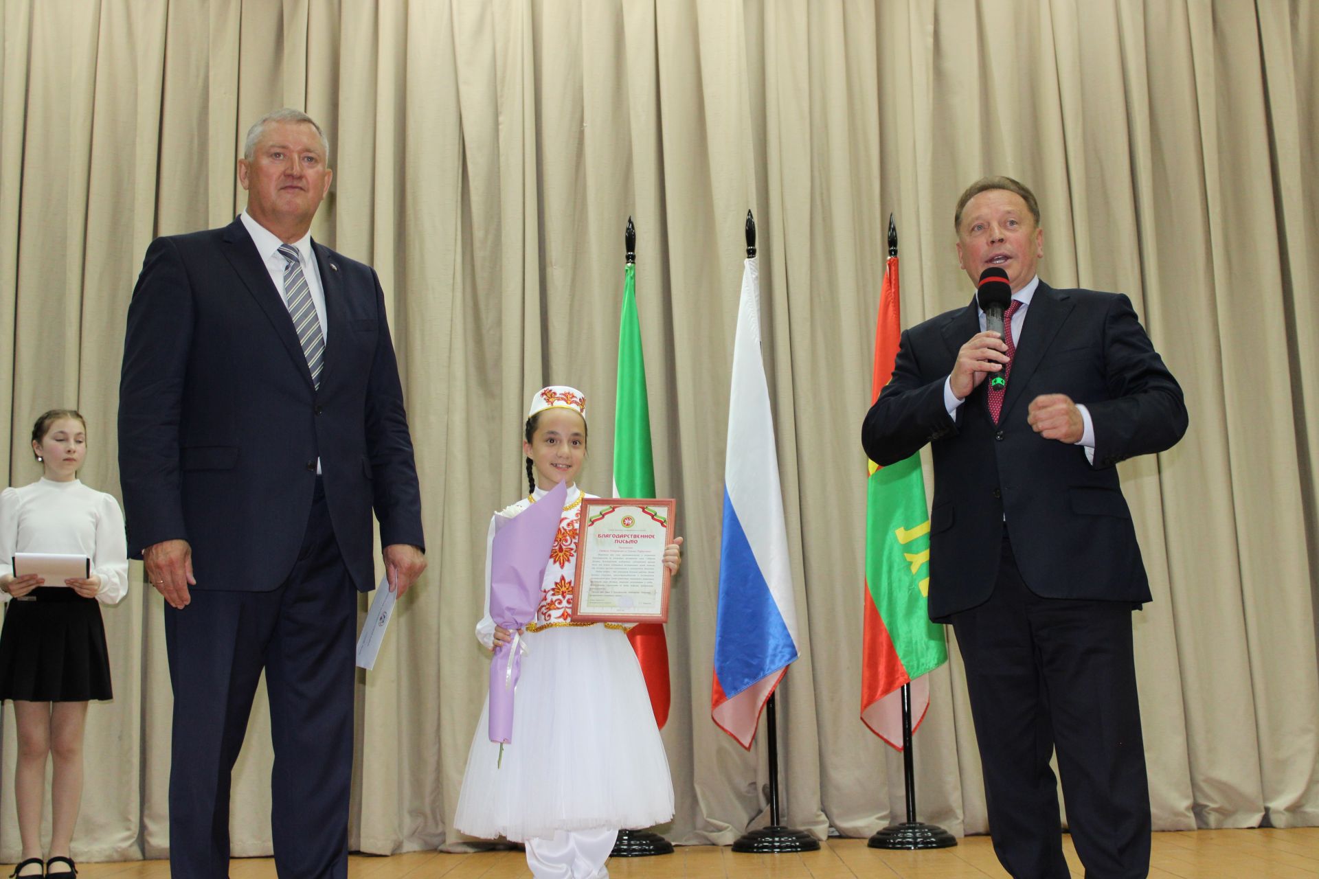 Талантлылар грантлар алды