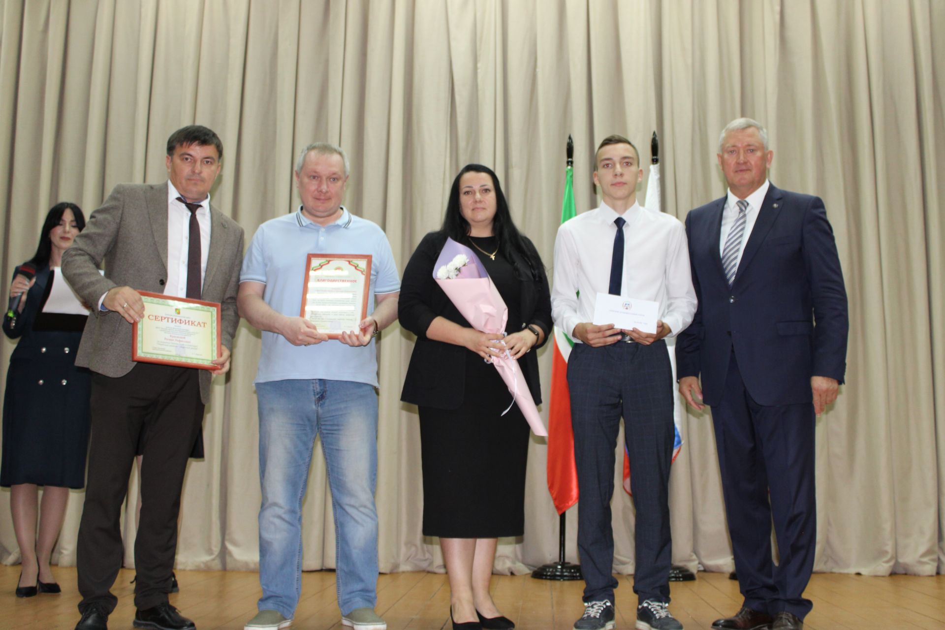 Талантлылар грантлар алды