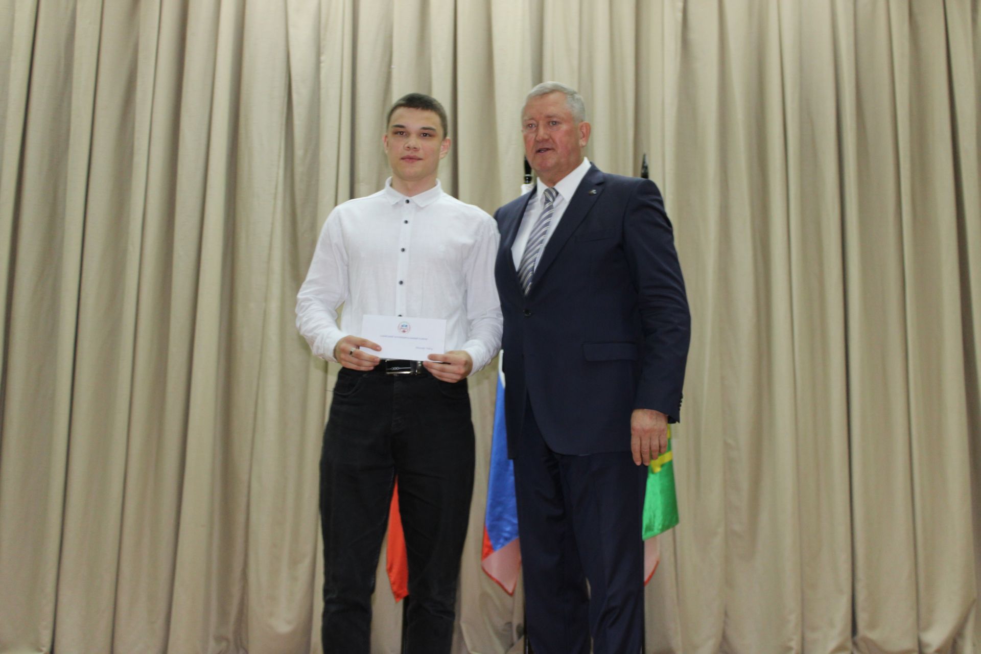 Талантлылар грантлар алды