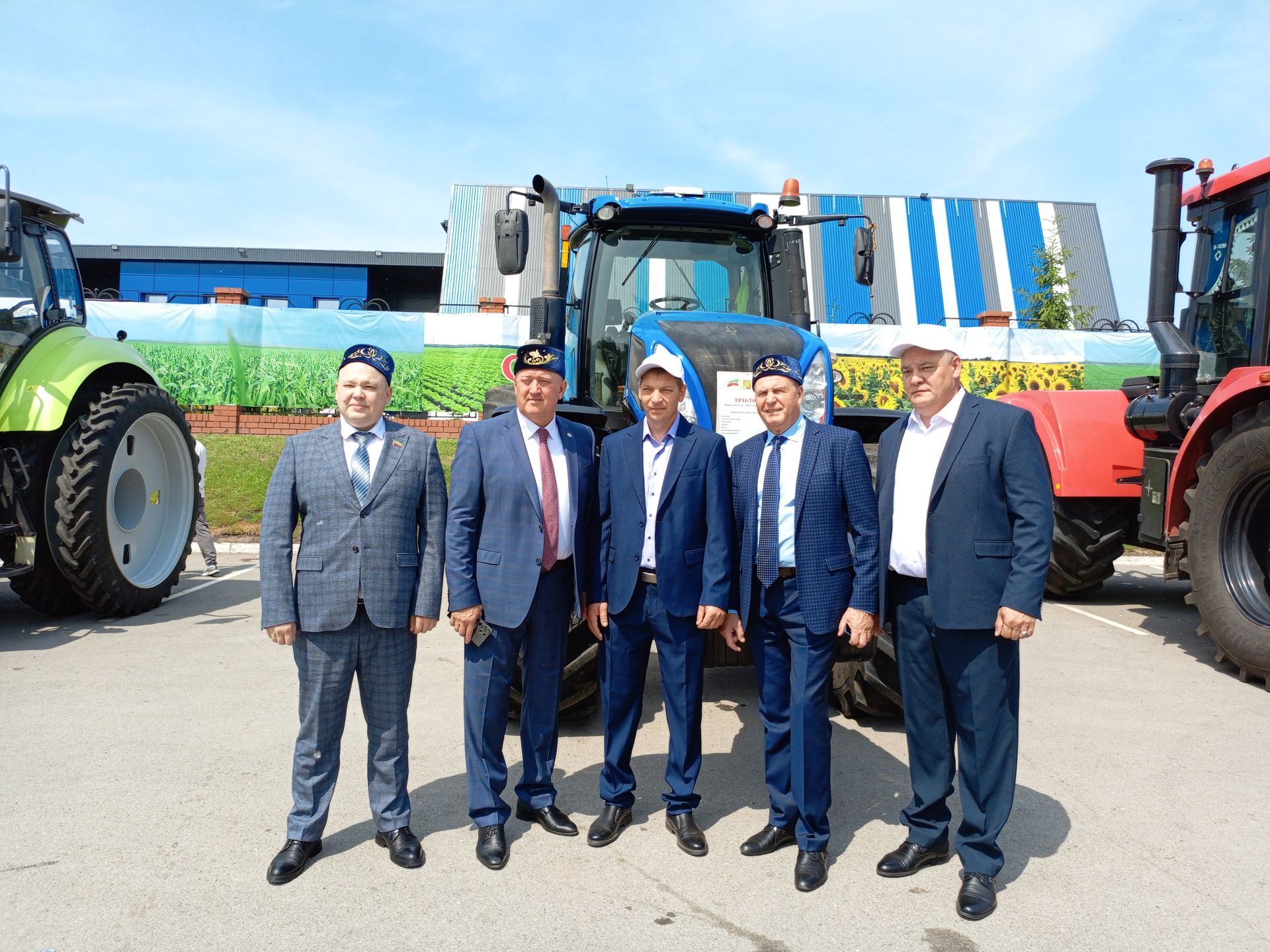 Төрле мәйданчыкларда – кунакчыллык