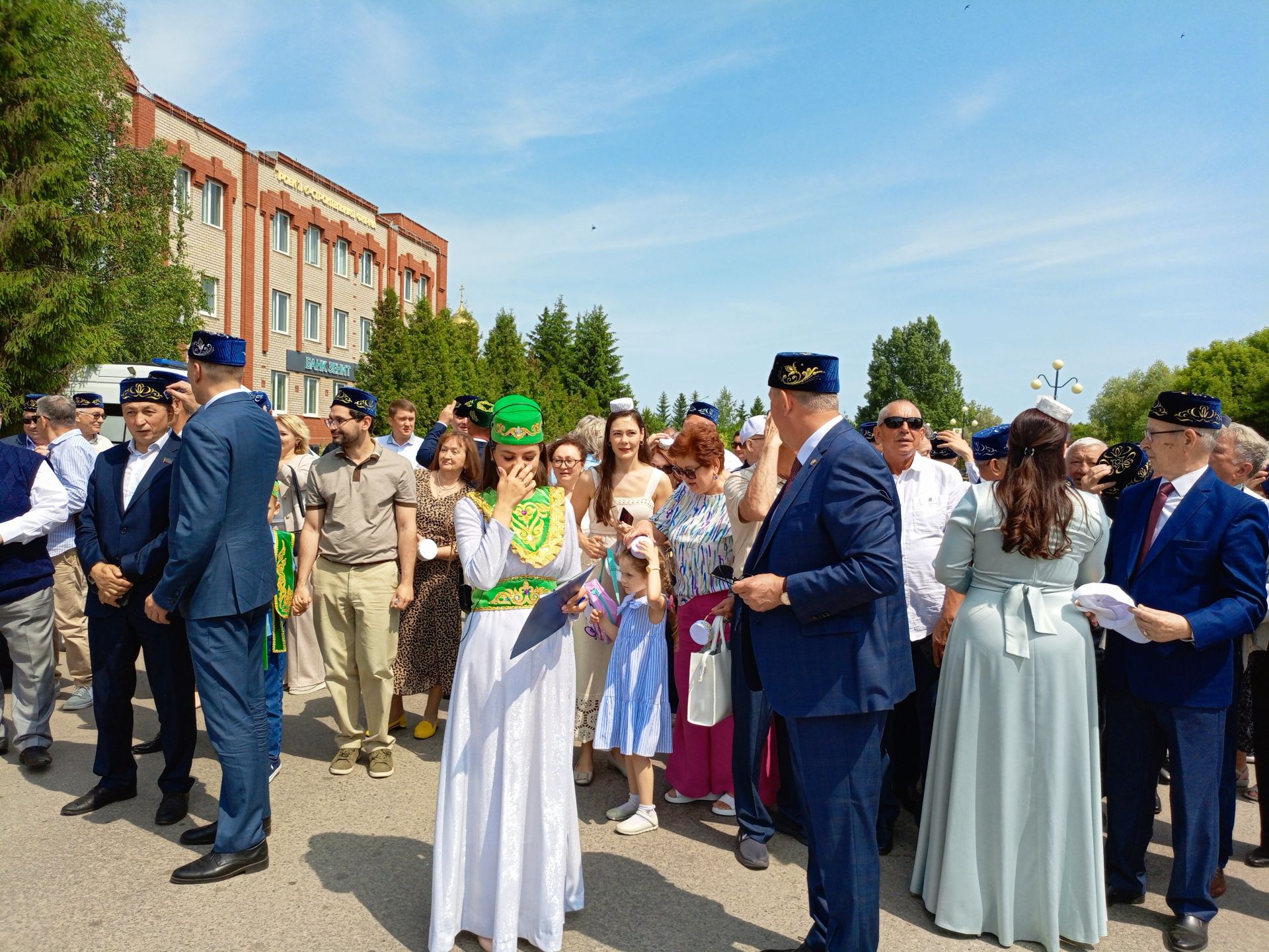 Төрле мәйданчыкларда – кунакчыллык