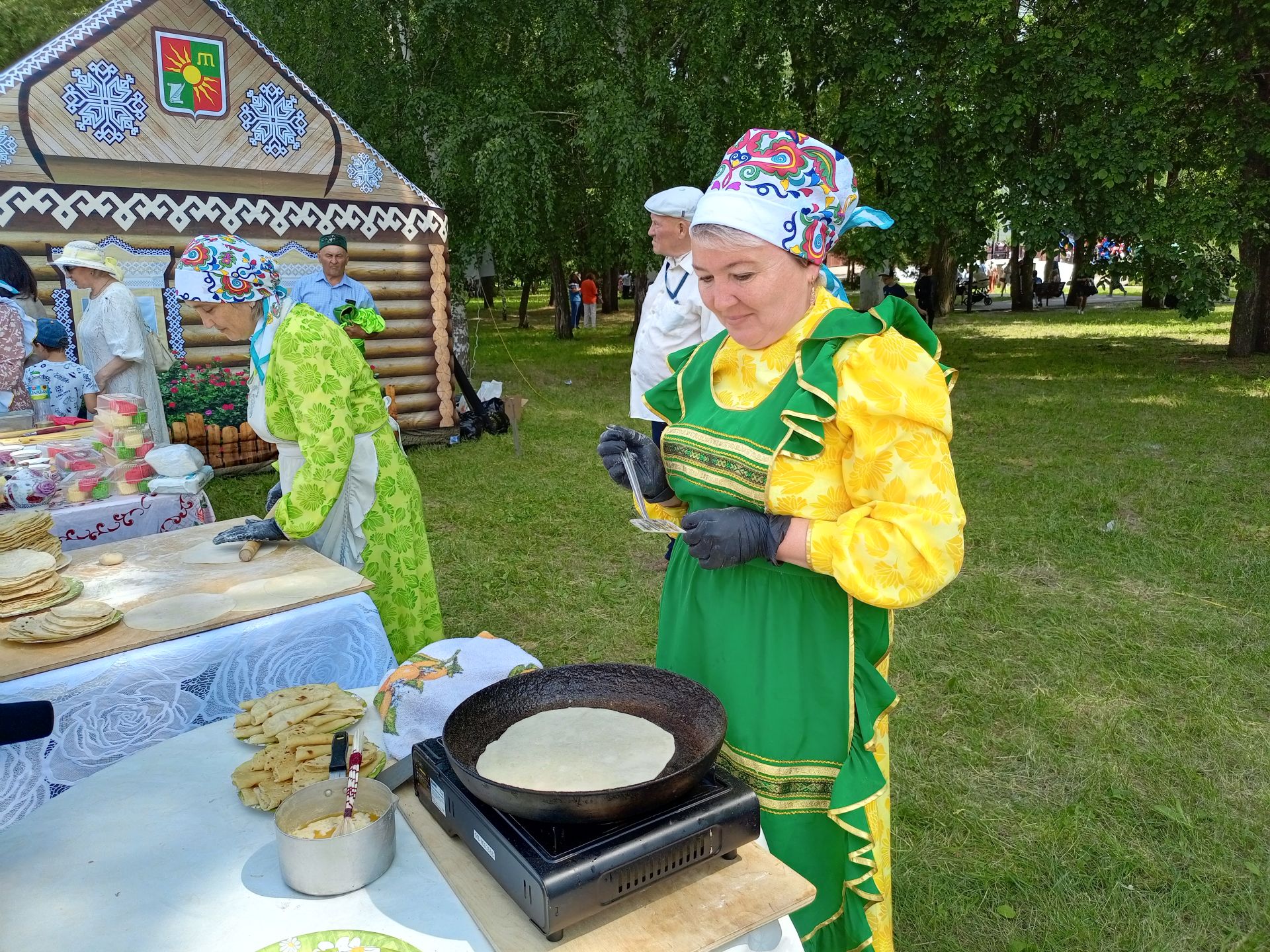 Төрле мәйданчыкларда – кунакчыллык