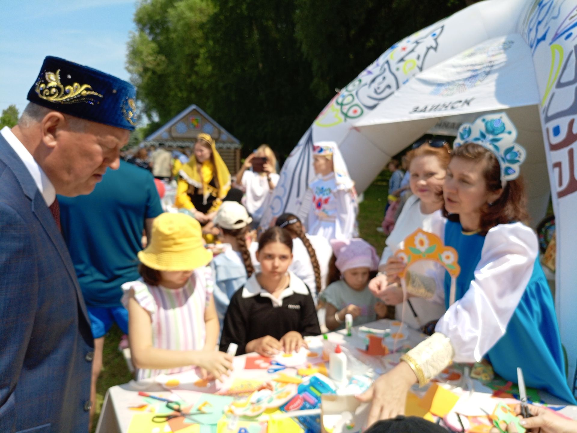 Төрле мәйданчыкларда – кунакчыллык