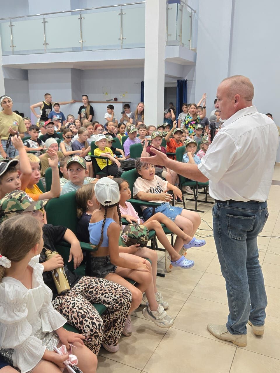 Зәй лагеренда юл кагыйдәләрен искә төшерделәр
