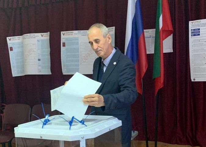 Председатель Совета ветеранов Заинского района сделал свой выбор