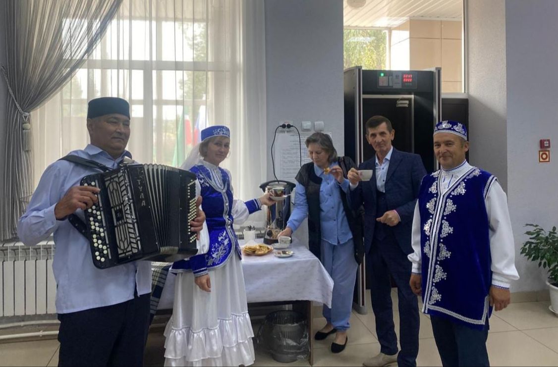 В Заинском районе на выборах голосуют целыми творческими коллективами