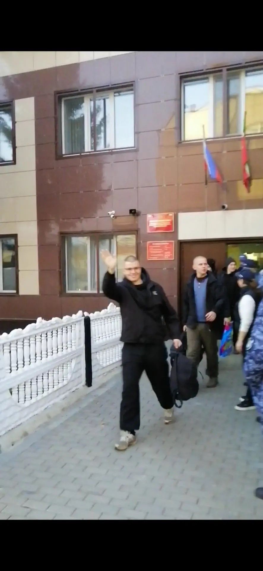 В Заинске 15 призывников отправились на срочную военную службу