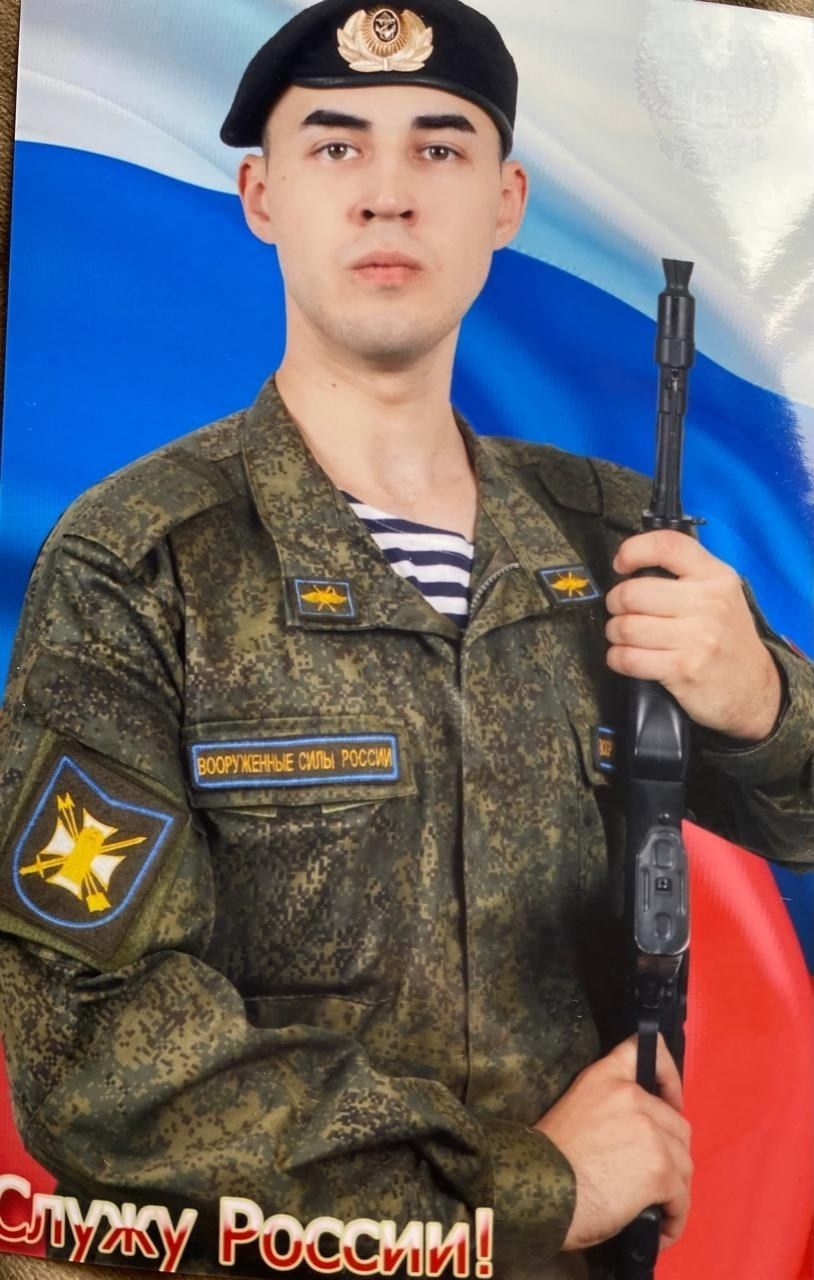 Артем Рябов из Савалеево прошёл службу в морской пехоте ЧФ