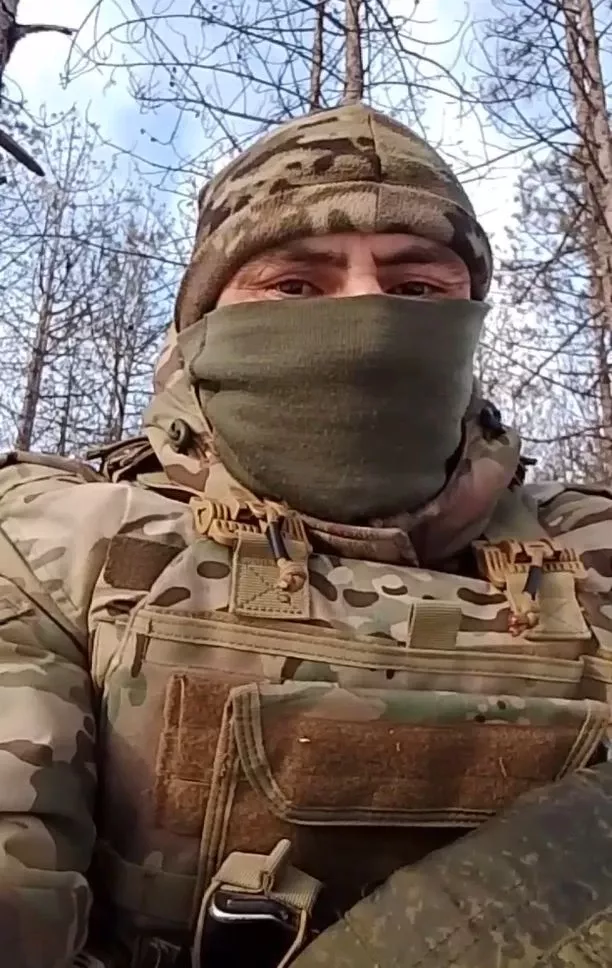 С передовой — в родной Заинск: участник СВО с позывным «Рыбак» поздравил земляков
