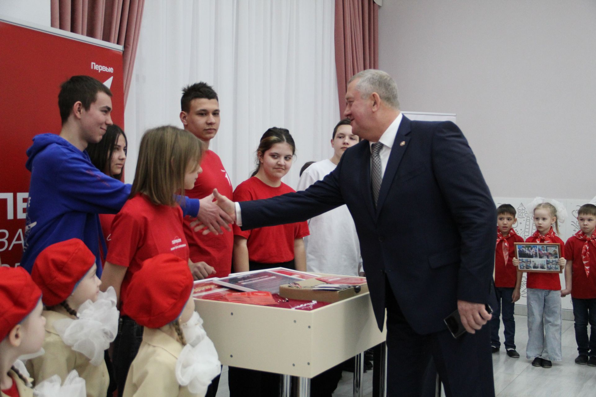 В Заинске торжественно открыли Год патриотизма и единства