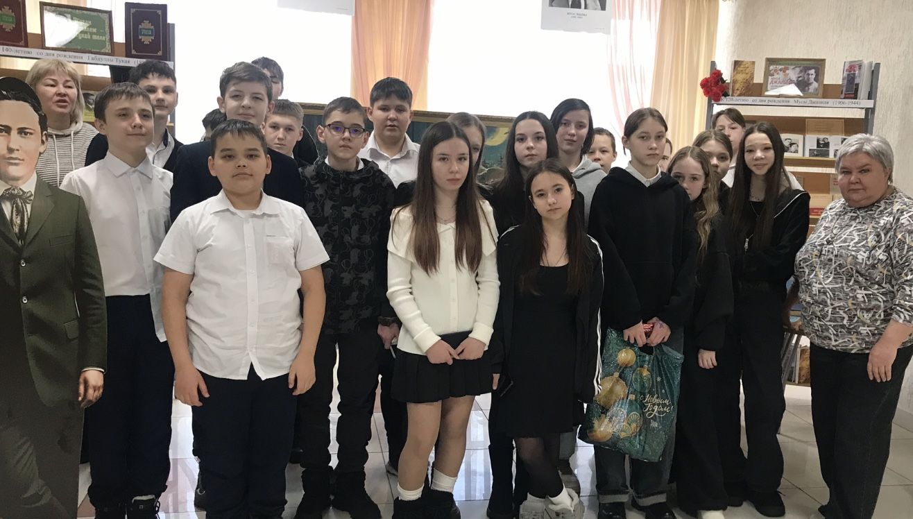 Семиклассники Заинска обсудили с библиотекарями опасность наркотиков