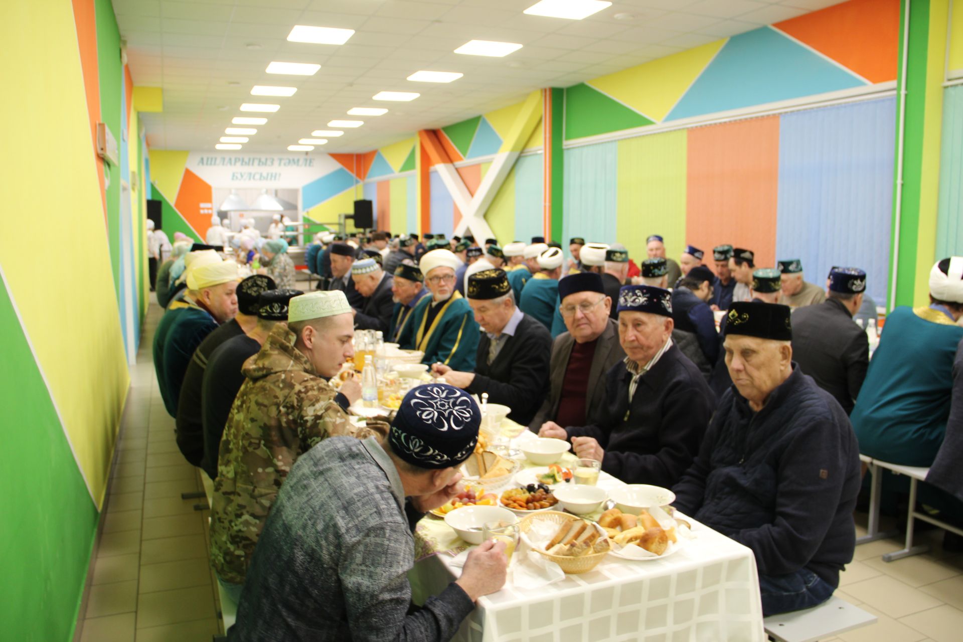 Район ифтарының күркәм мизгелләре (фоторепортаж)