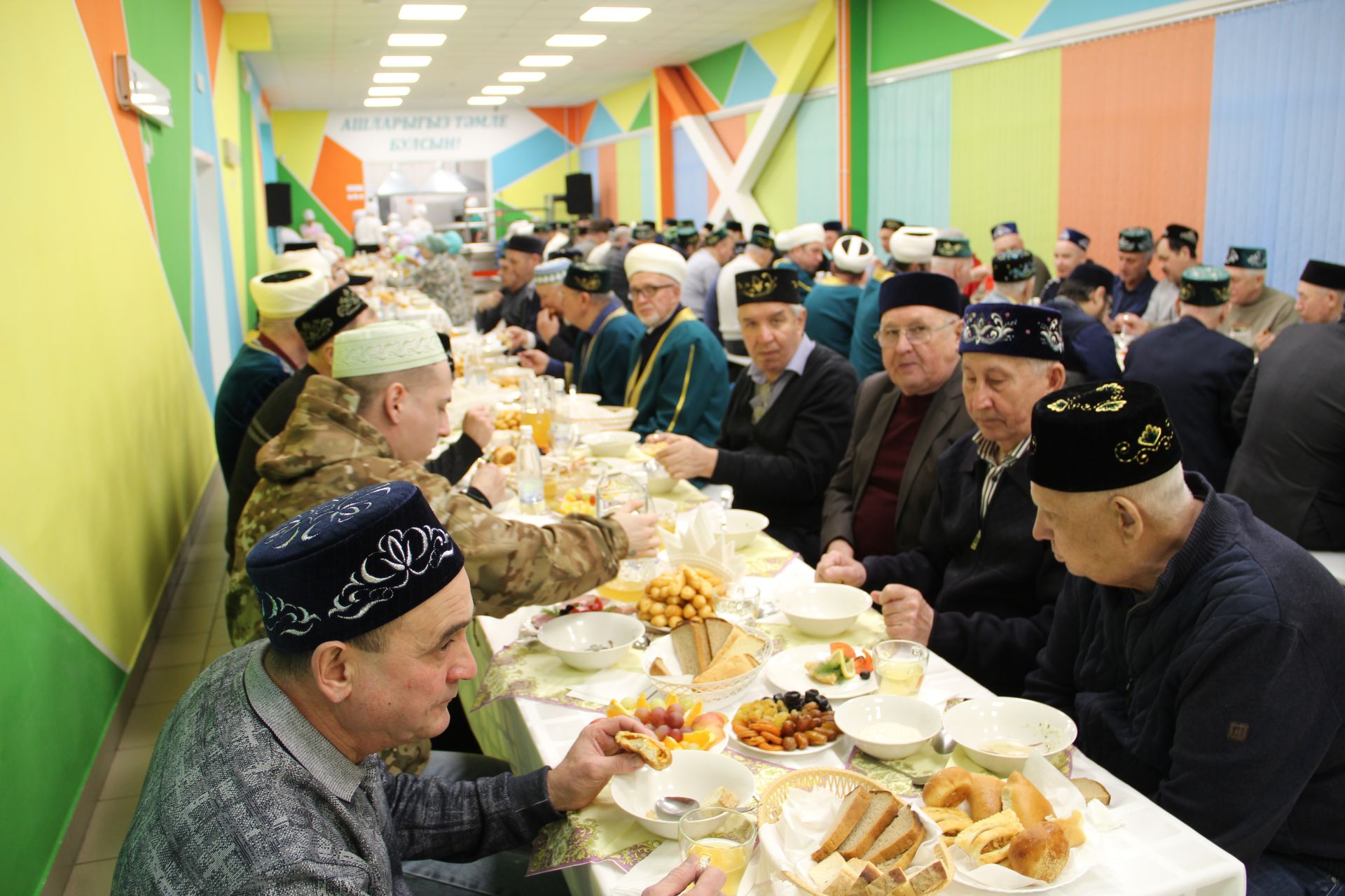 Район ифтарының күркәм мизгелләре (фоторепортаж)