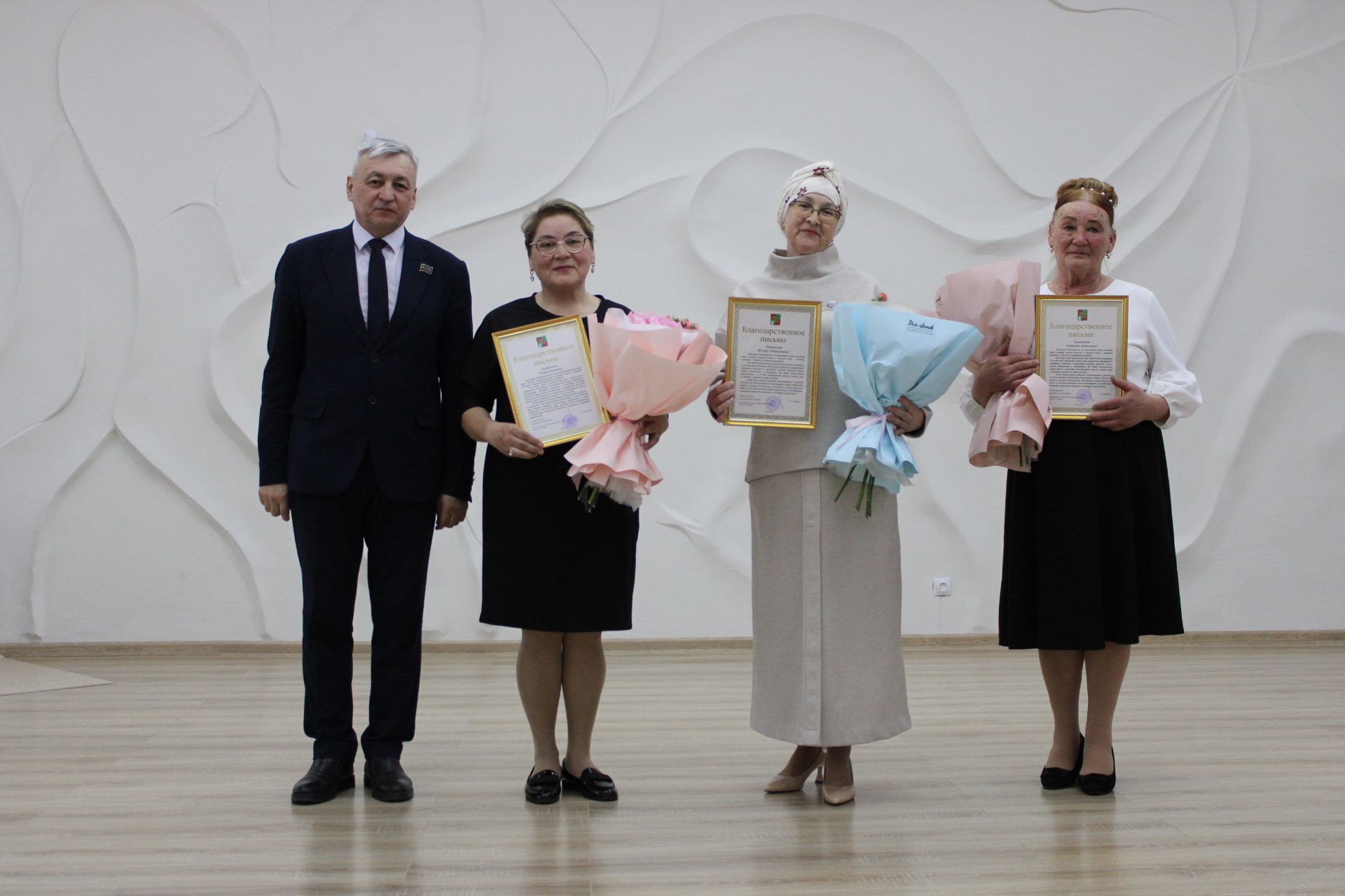 Зәйдә мәдәният хезмәткәрләрен хөрмәтләделәр